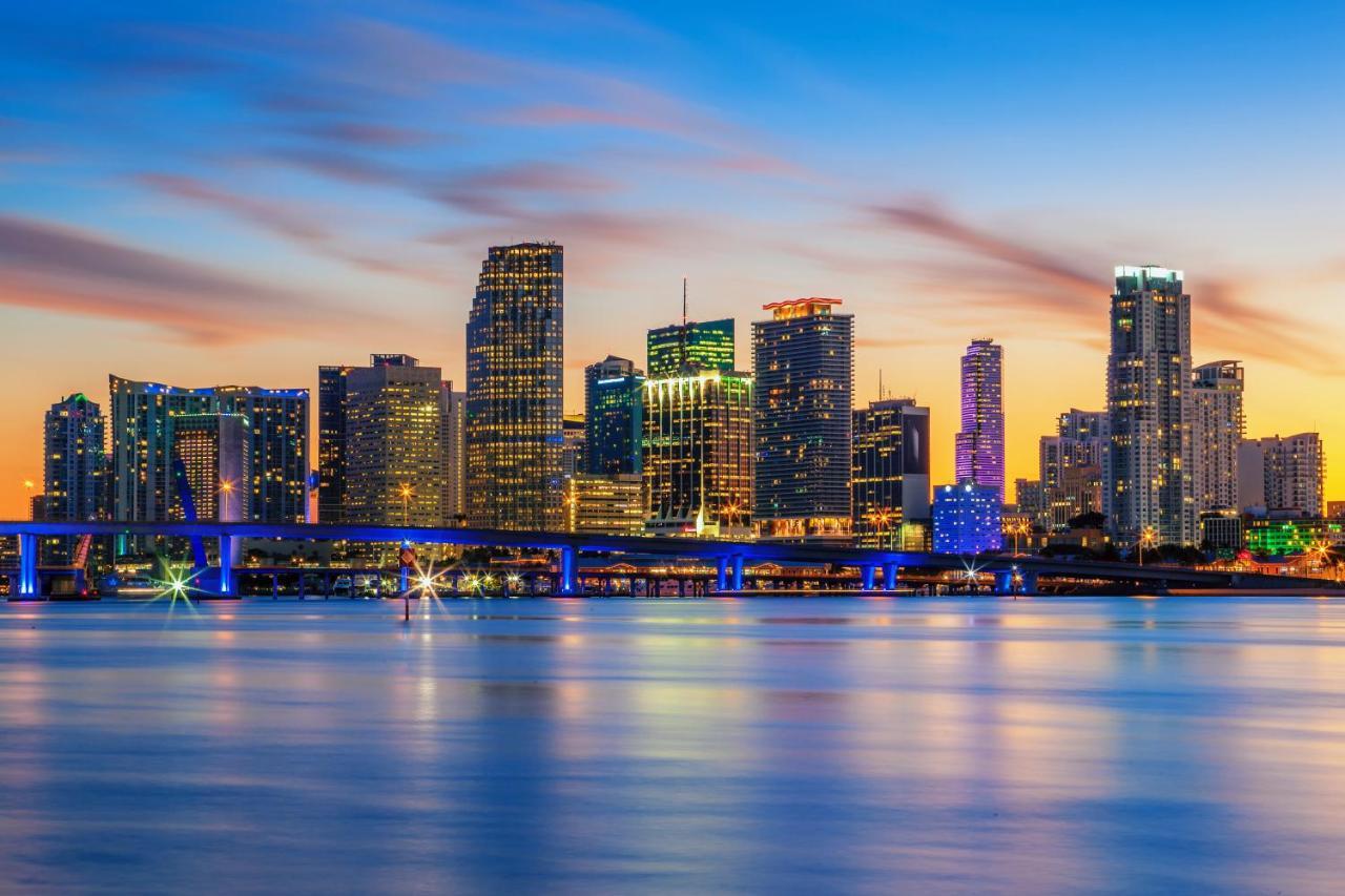 Enchanting Cozy Apartment 10 Min Away From Airport, Calle 8, Brickell, Coral Gables, The Beach And More! Майами Экстерьер фото