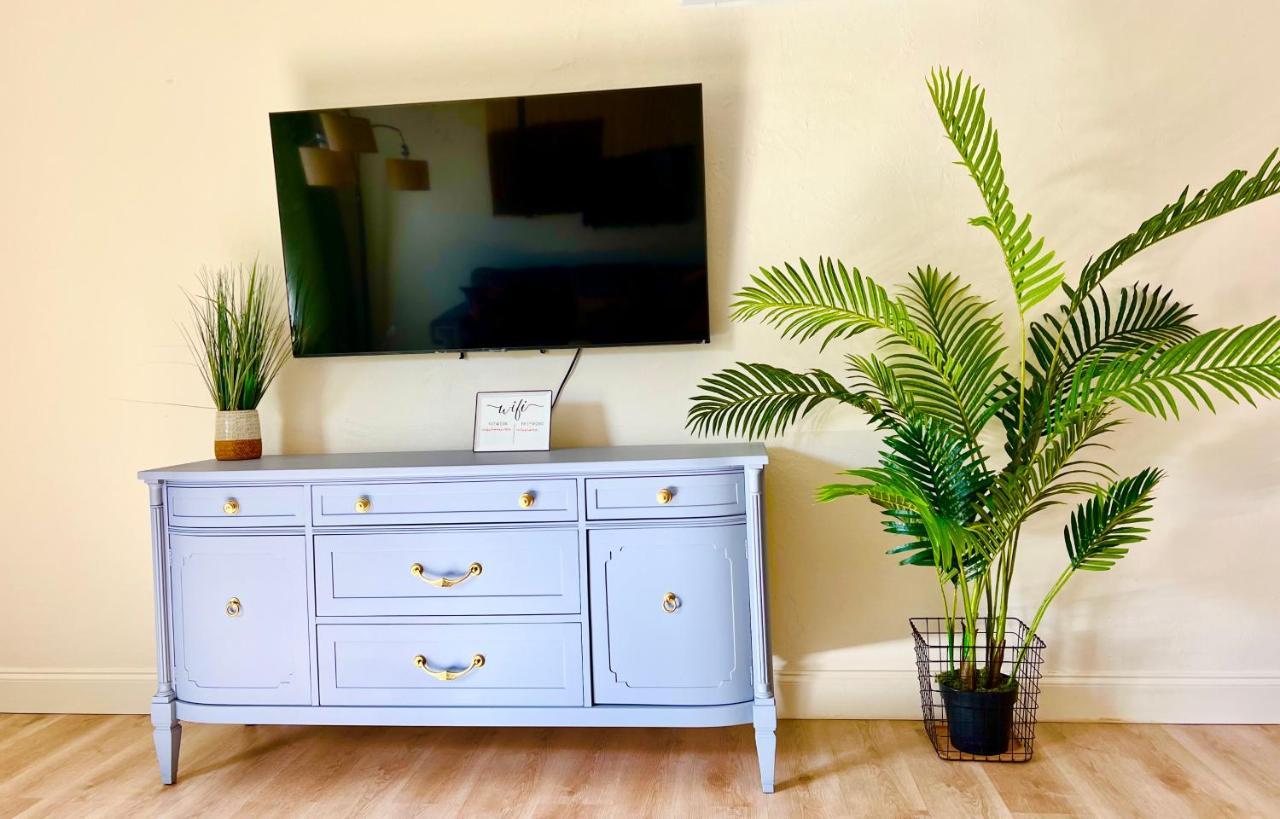 Enchanting Cozy Apartment 10 Min Away From Airport, Calle 8, Brickell, Coral Gables, The Beach And More! Майами Экстерьер фото