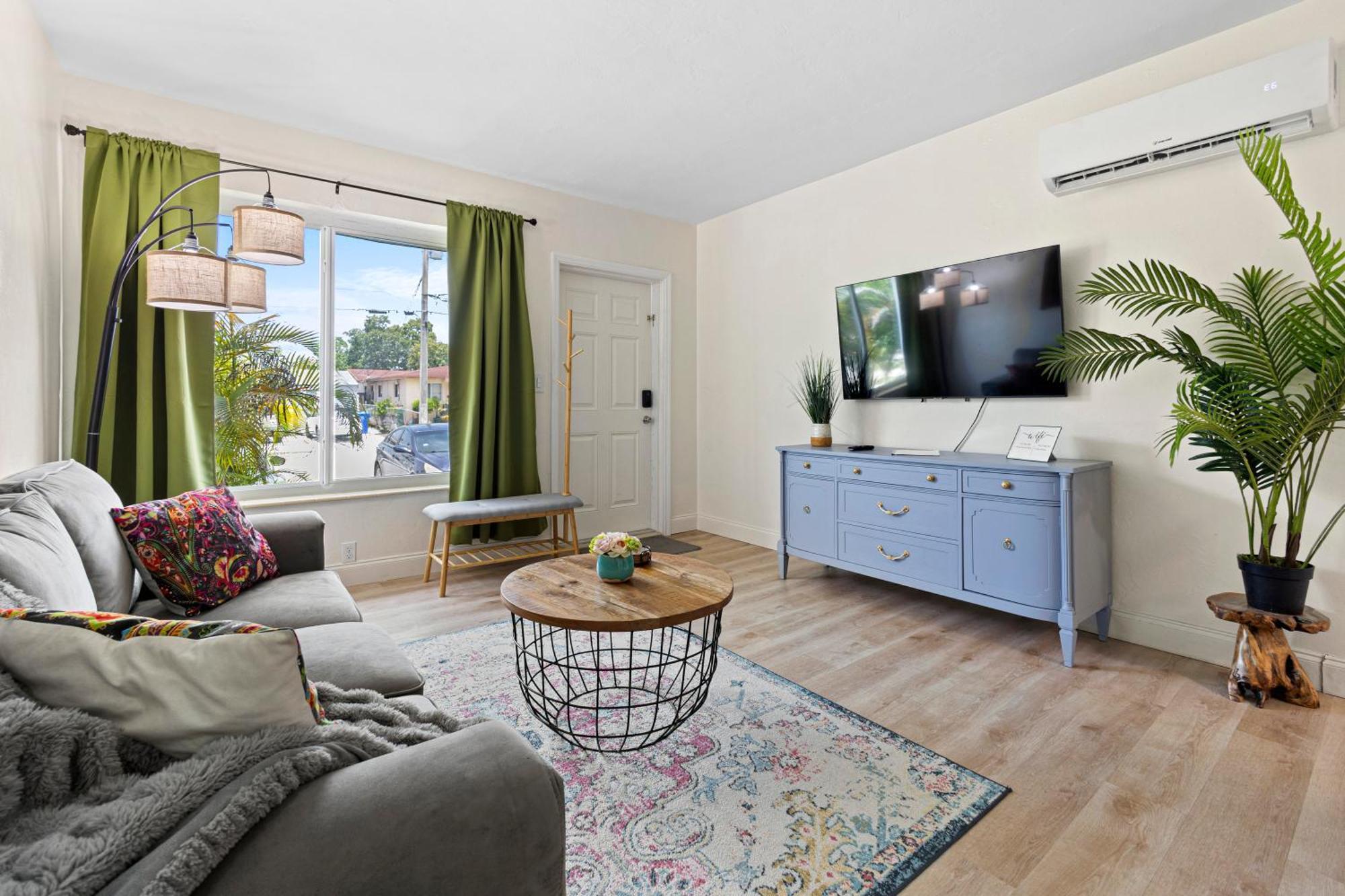 Enchanting Cozy Apartment 10 Min Away From Airport, Calle 8, Brickell, Coral Gables, The Beach And More! Майами Экстерьер фото